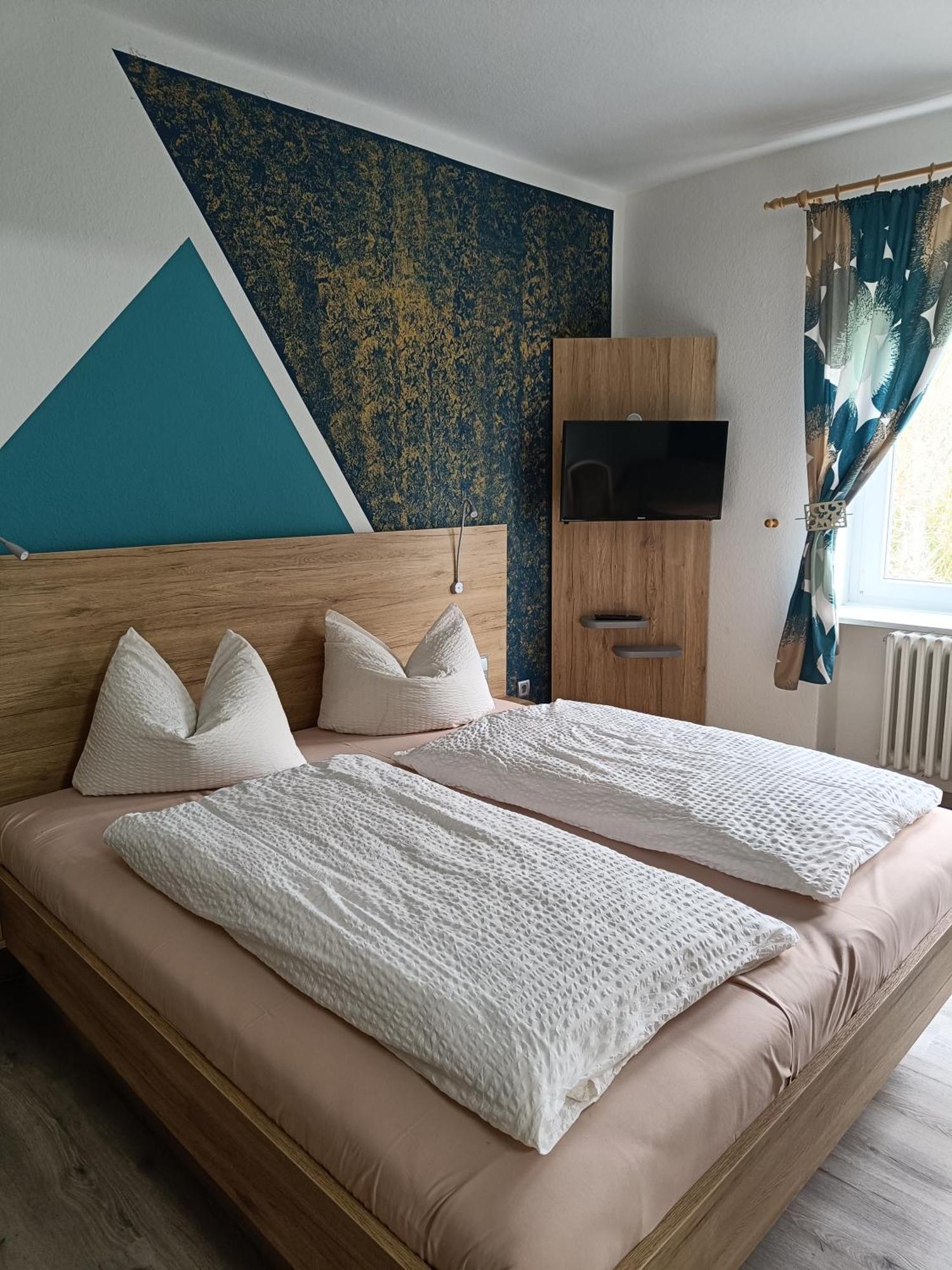 Zur Edlen Krone Neuhausen  Esterno foto